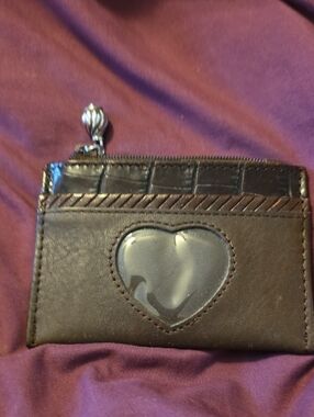 VINTAGE BRIGHTON BROWN HEART ID CARD HOLDER WITH  ZIP POCKET